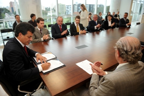 Gov. Beto Richa assina protocolo de intenções com BMR Medical