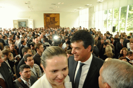 scrapeenet_20130207104834TkAZHS