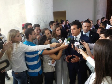 581707_620071734676907_1683003771_n-470x352