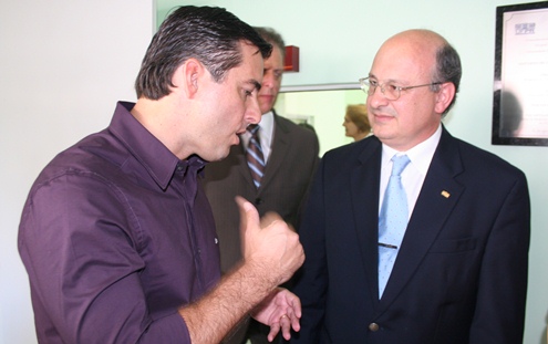 joao e Zaki Akel Sobrinho