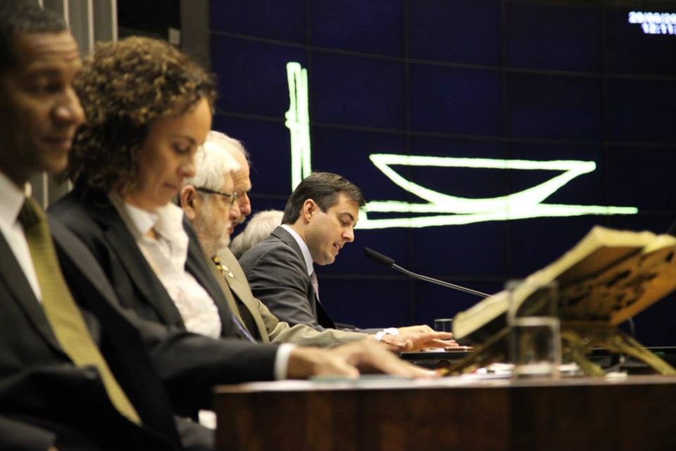 Frente Parlamentar quer formação da educação física voltada à saúde Frente Parlamentar quer formação da educação física voltada à saúde