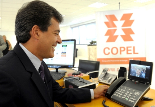 Copel reduzirá custos em R$ 300 milhões Copel reduzirá custos em R$ 300 milhões, comemora Beto Richa