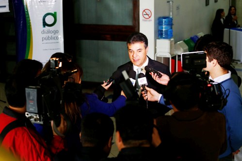 Richa defende mudanças no Pacto Federativo para fortalecer estados e cidades Richa defende mudanças no Pacto Federativo para fortalecer estados e cidades