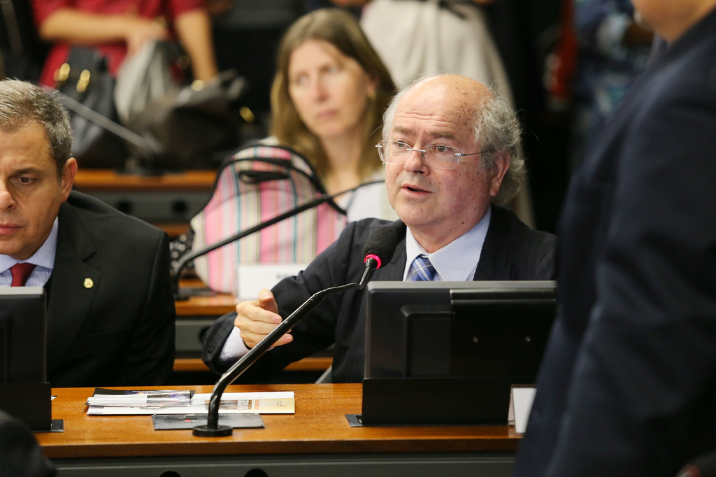 Paraná é vítima de discriminação do governo federal na destinação de recursos, alerta Kaefer Paraná é vítima de discriminação do governo federal na destinação de recursos, alerta Kaefer