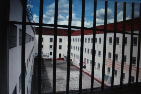 Paraná vai construir 20 novos presídios Paraná vai construir 20 novos presídios