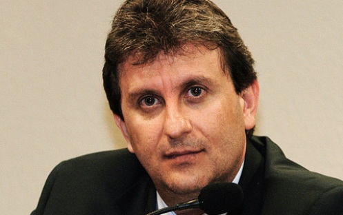 Empresas sabiam de fraudes de Youssef, aponta contadora Empresas sabiam de fraudes de Youssef, aponta contadora