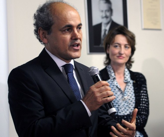 Fruet corta R$ 100 milhões do orçamento de R$ 8,4 bi