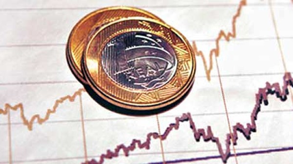 Inflação na saída das fábricas chega a 7,62% em 12 meses