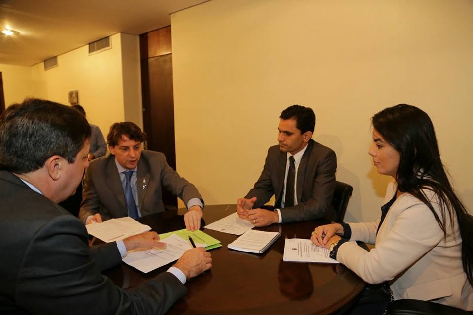 Coluna Boca Maldita desta quarta, 25