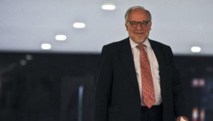 Documentos mostram lobby de Garcia no BNDES