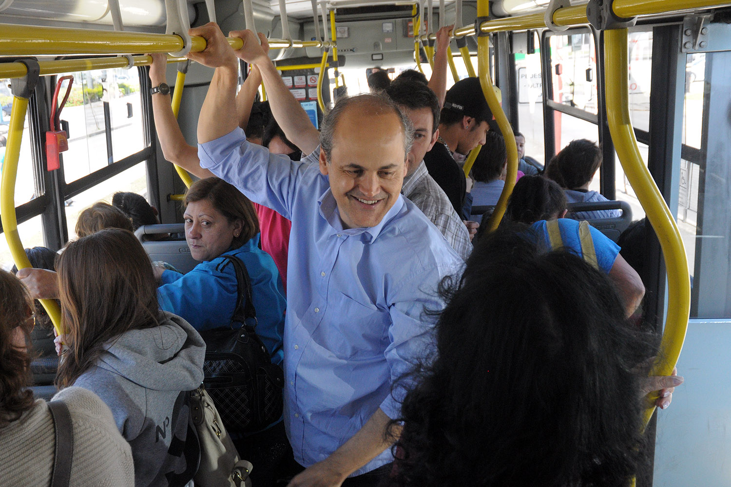 Fruet já enfrentou nove greves de motoristas e não resolveu entraves no transporte coletivo