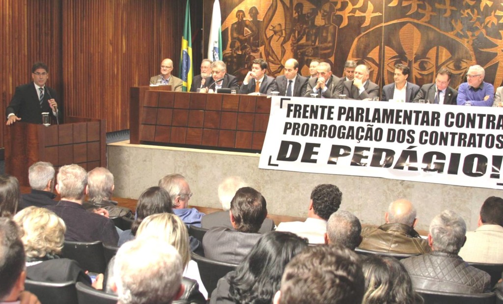 Frente contra renovação do pedágio tem audiência em Cascavel e Foz do Iguaçu