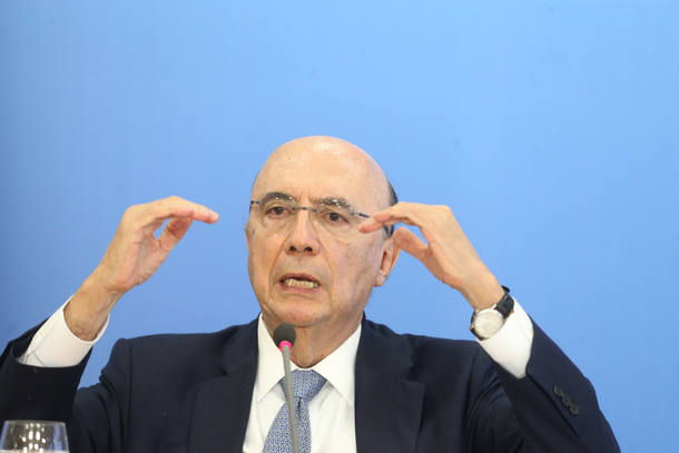 Governo projeta levantar R$ 120 bi em desestatizações