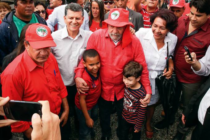 O ocaso de Lula: desprestígio, abandono e suspeitas