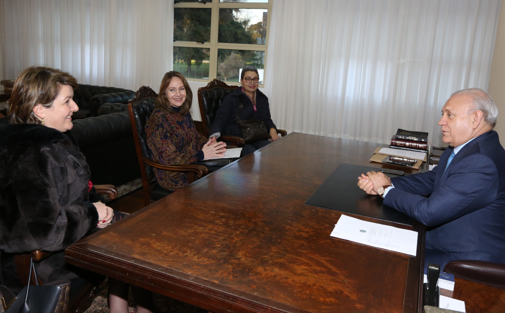 Assembleia se integra a batalha contra as drogas