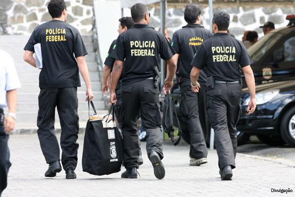 Golpe nos fundos de pensão