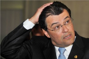 Brasília- DF- Brasil- 07/05/2014- O senador Eduardo Braga fala sobre a CPI da Petrobras. (José Cruz/Agência Brasil)