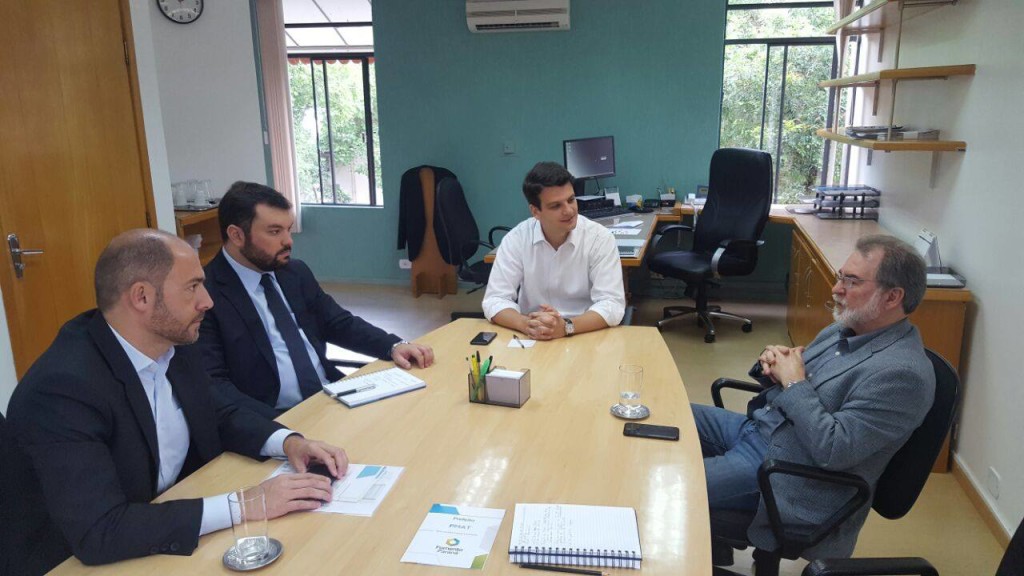 Reunião Eduardo Pimentel