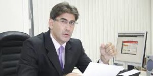 Paranhos organiza mutirão