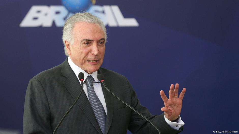 Boca Maldita: Fragilizado, Temer assume negociação da reforma