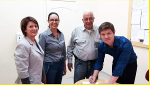 prefeito Santin Roveda assina contrato