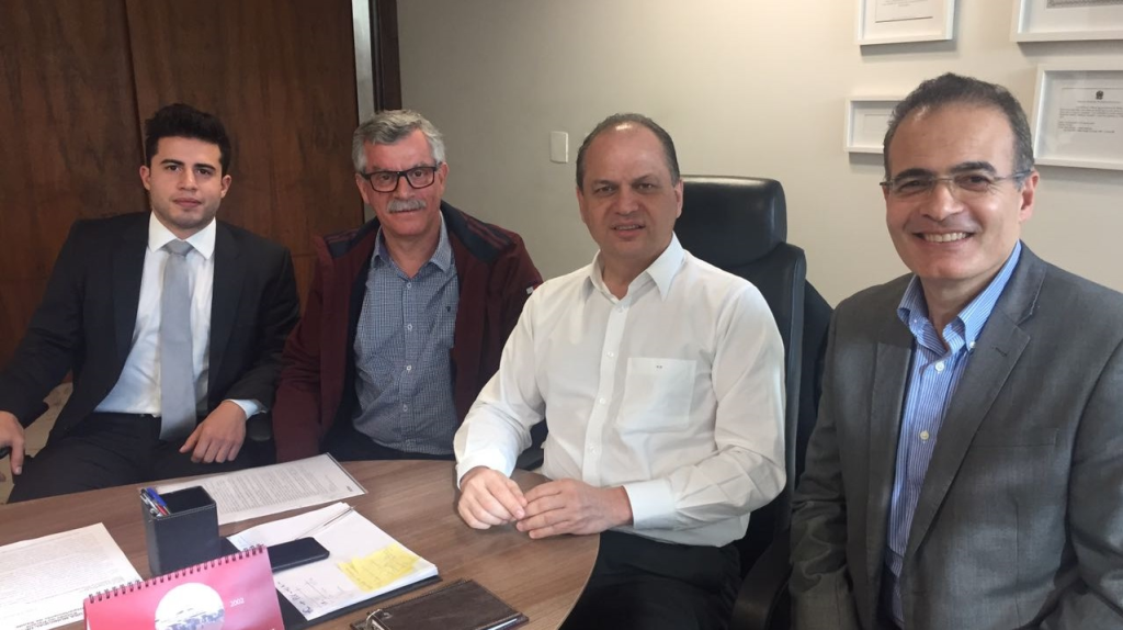 dr kosmos ricardo barros