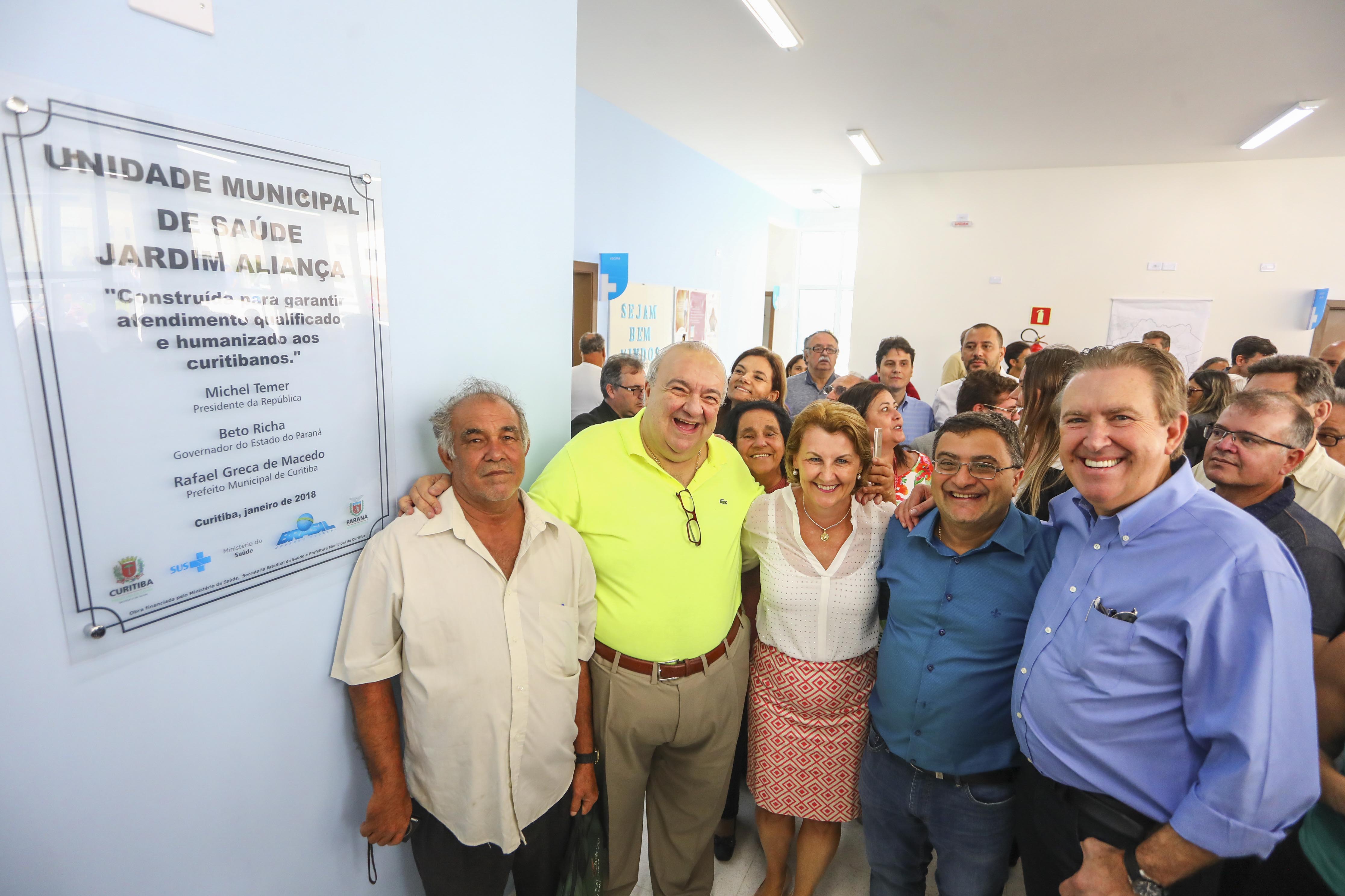 Greca, Ducci e Caputo inauguram mais uma unidade de saúde em Curitiba