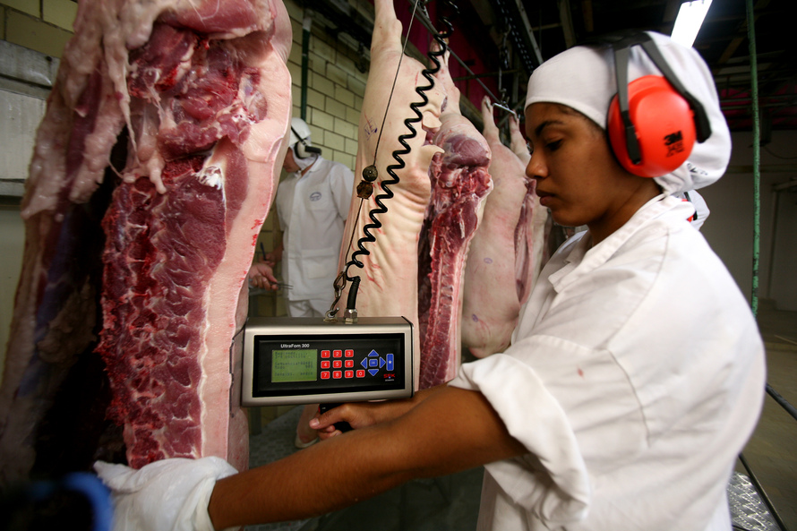 Emprego no Paraná tem melhor resultado em três anos