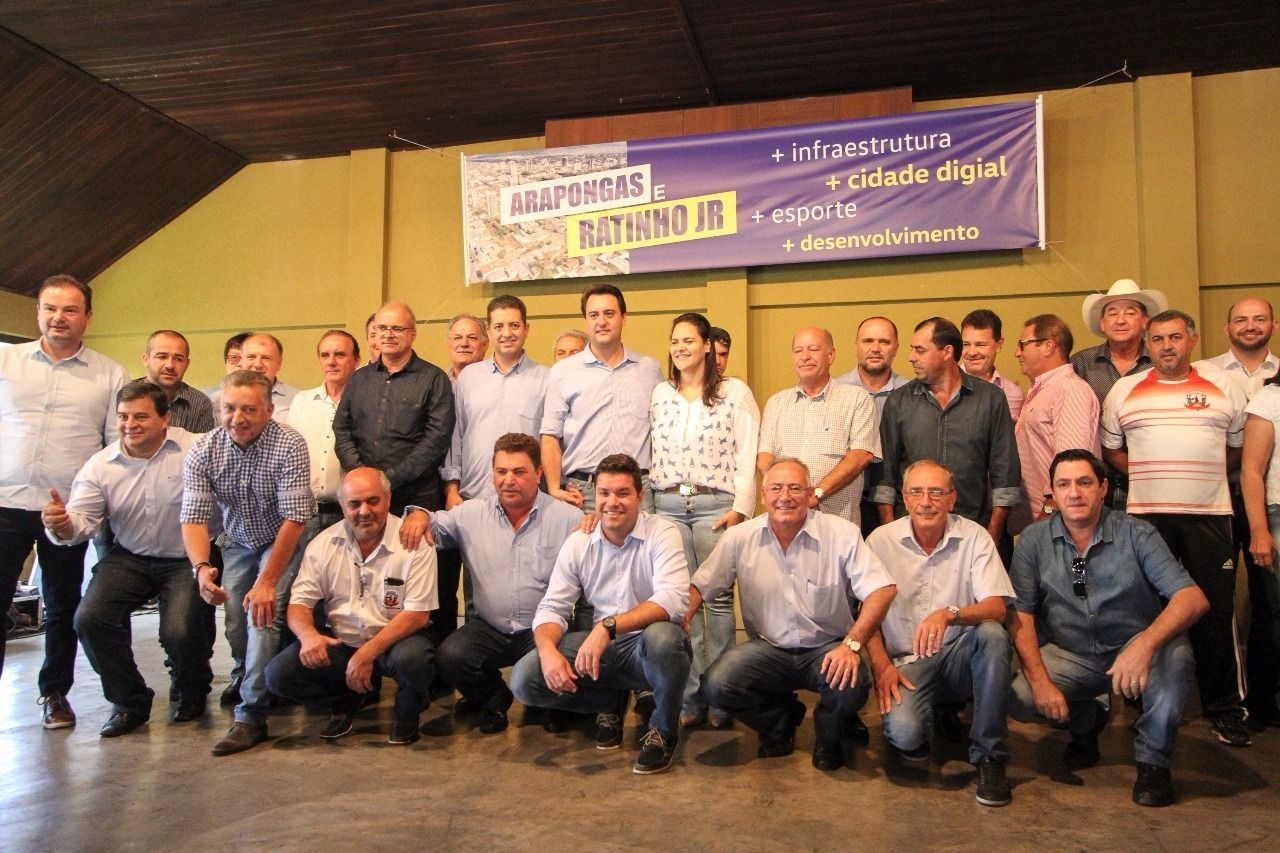 Ratinho Junior recebe apoio de mais de 30 prefeitos da Amuvi e Amepar