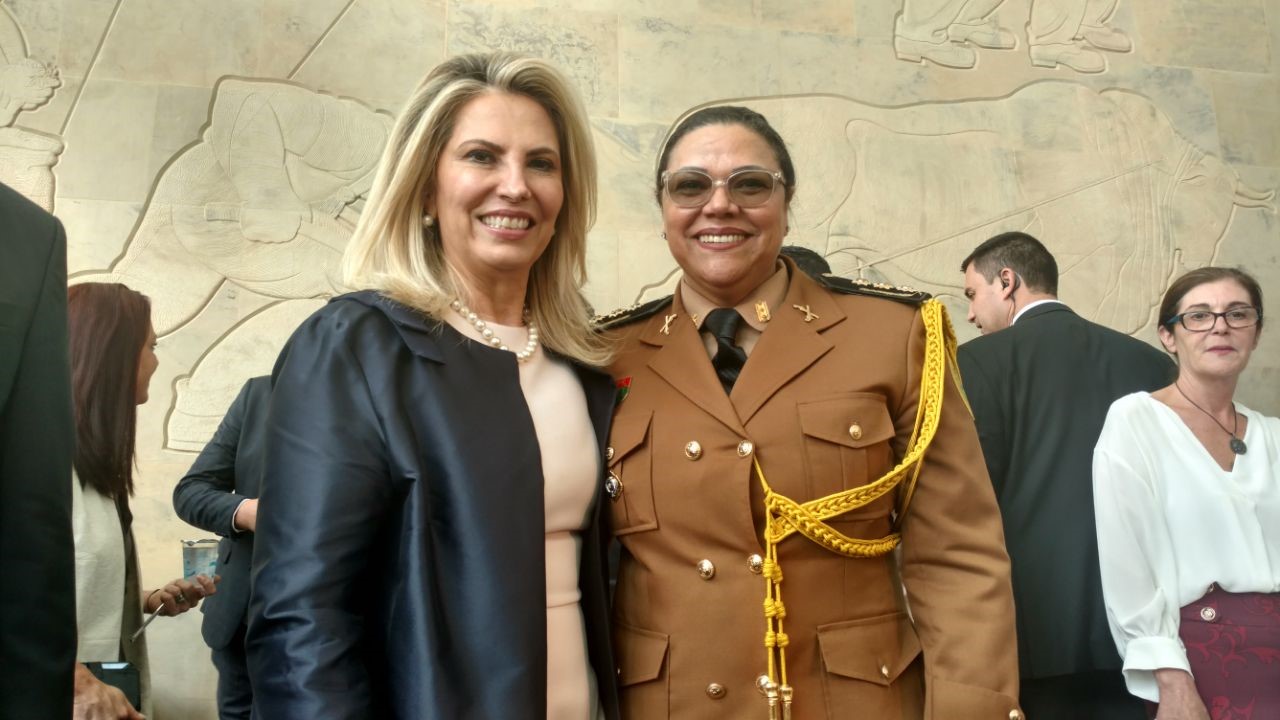 Cida Borghetti nomeia a primeira mulher no comando da Polícia Militar no Paraná