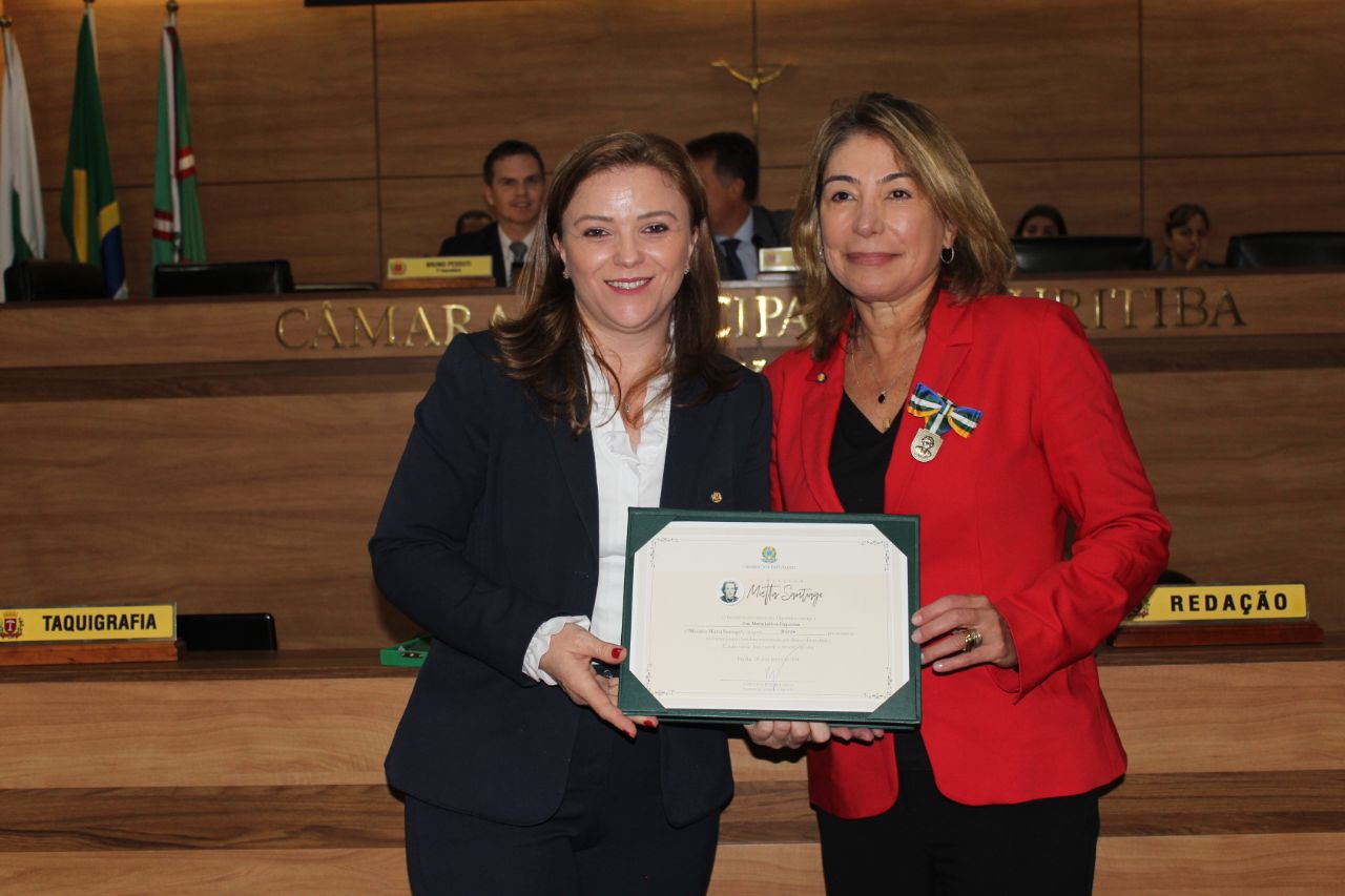 Maria Letícia é a primeira paranaense a receber medalha Mietta Santiago