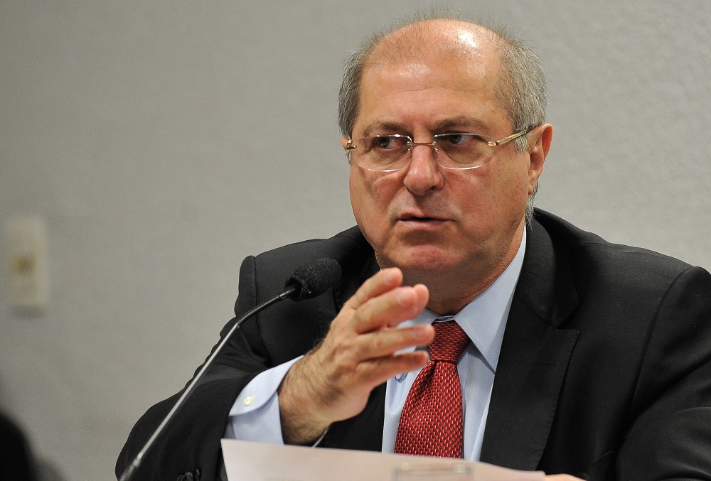 Caso de Paulo Bernardo deve sair de SP e ir ao STF