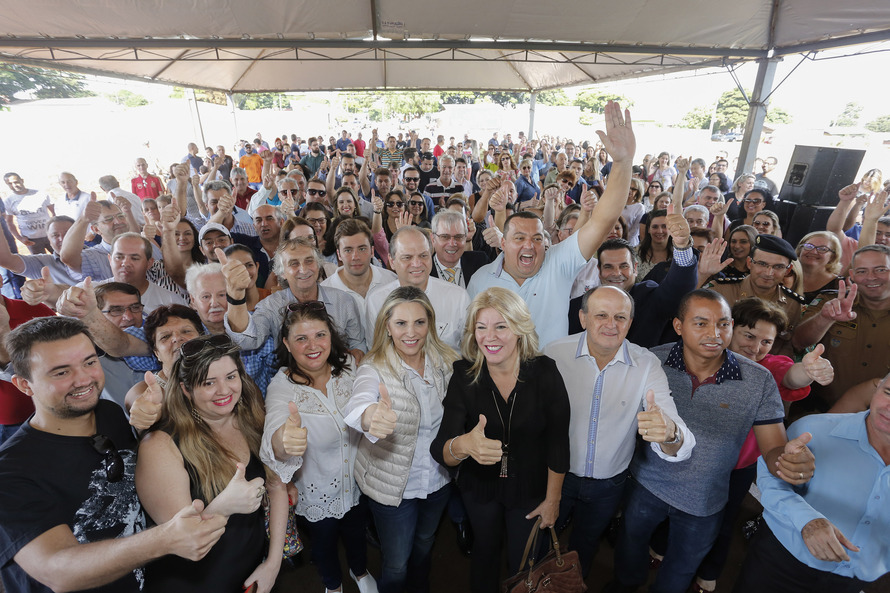 Cida anuncia nova escola com 20 salas de aula em Sarandi