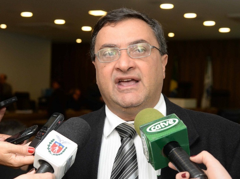 Michele Caputo participa de repasse de R$ 9,8 milhões para construção e reforma de 14 unidades de saúde em Curitiba