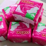 Chico Brasileiro sanciona lei para distribuição de absorventes às mulheres vulneráveis