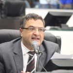 Exemplo para o mundo, SUS salva vidas no Brasil, diz Michele Caputo