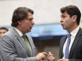 Anibelli Neto em apoio à pré-candidatura de Alexandre Curi ao governo do Paraná