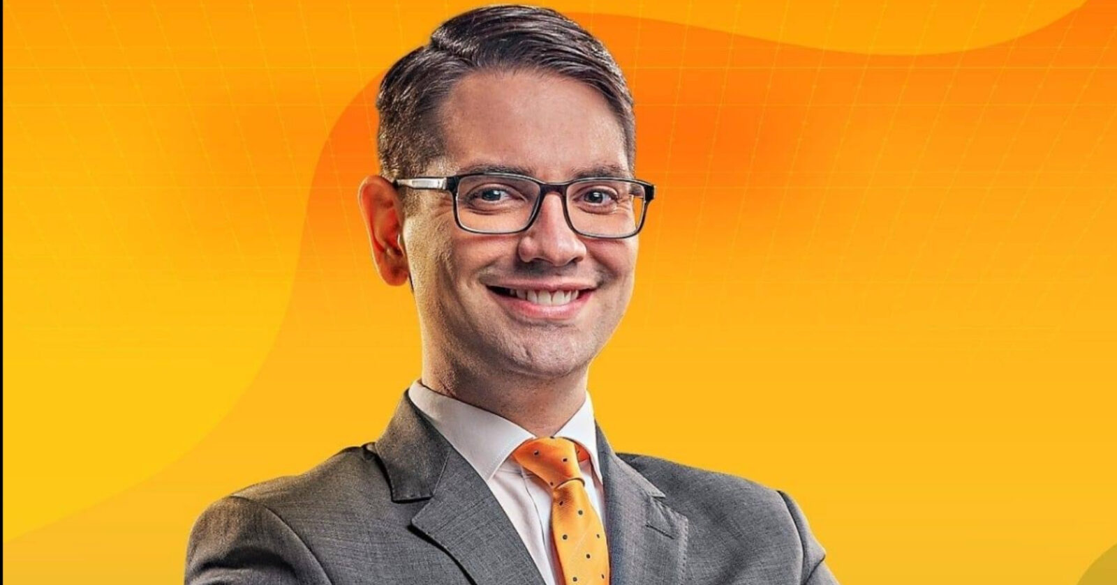 Jornalista Guilherme Rivaroli estreia como reporter na Rede Massa Londrina